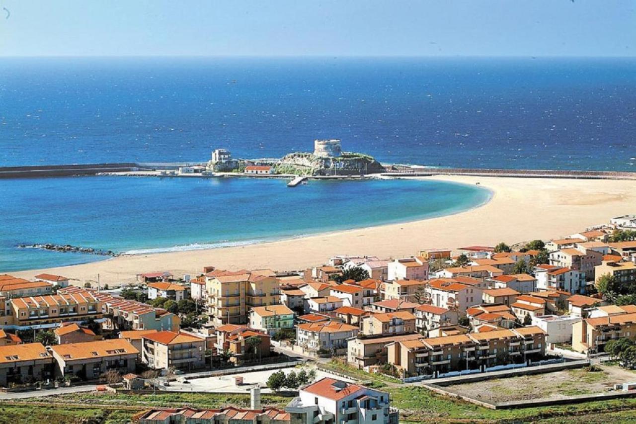Locazione Turistica Da Placida Suni エクステリア 写真
