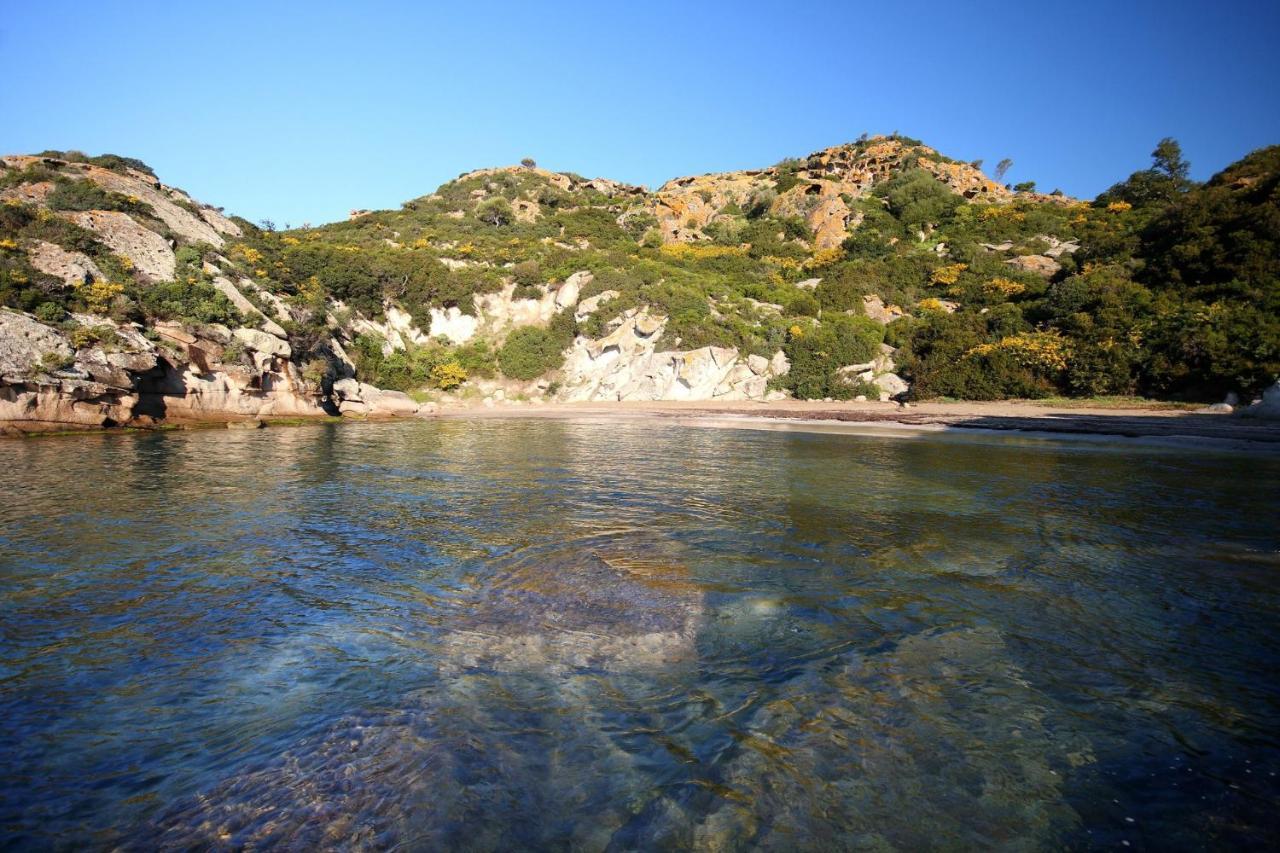 Locazione Turistica Da Placida Suni エクステリア 写真